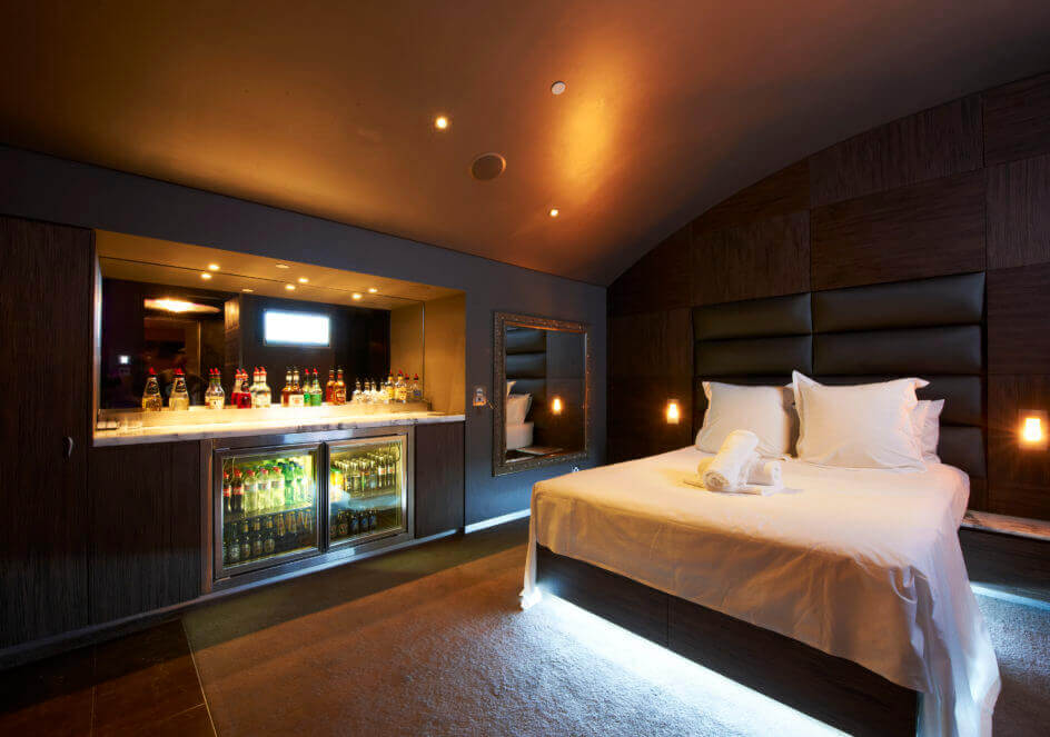Stiletto, the duchess suite